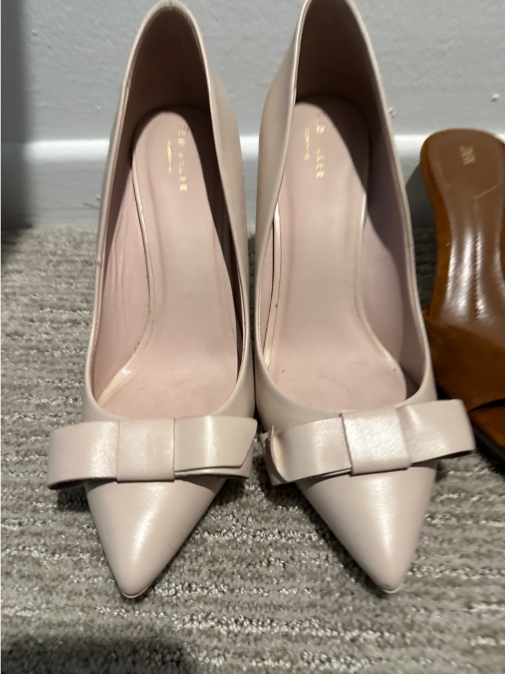 Ted Baker Pointed Bow Pump - Blush Pink Women’s Heels